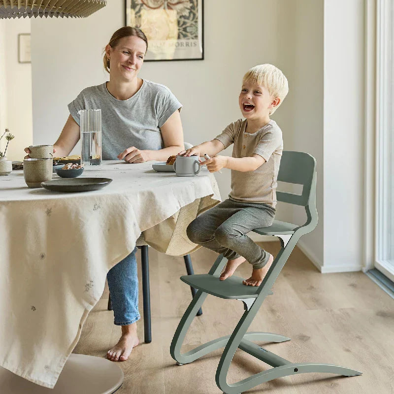Hvad skal man overveje, når man vælger højstol?