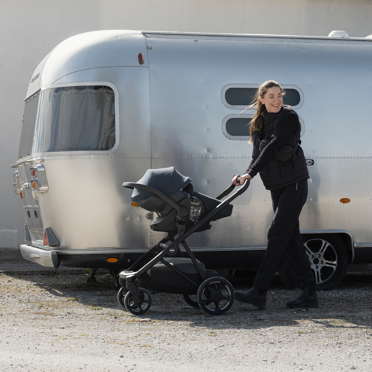 Thule Charm 2 in 1 - Sort