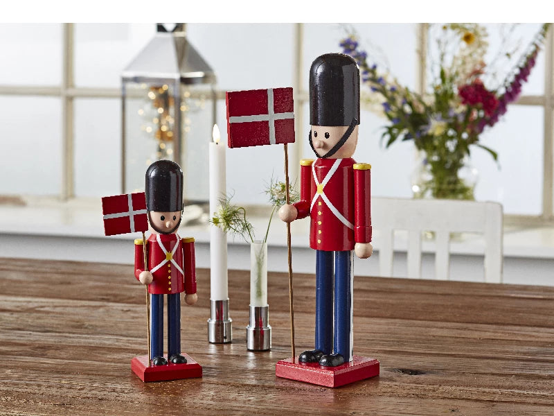 Celebrate Garder 25 cm Rød/Sort