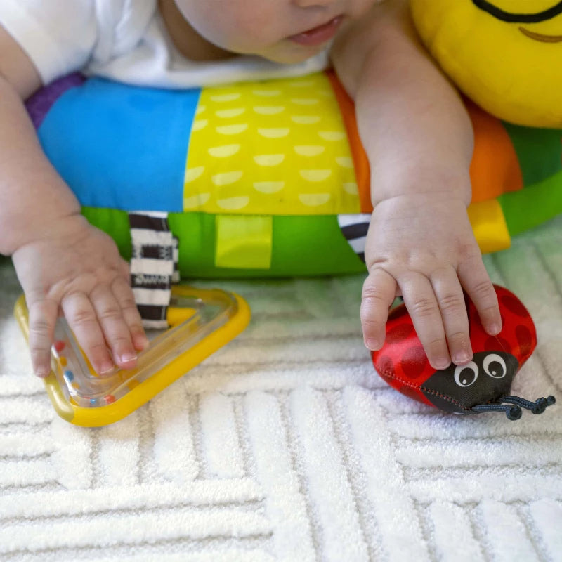 Cal-a-Pillow Tummy time aktivitetslegetøj