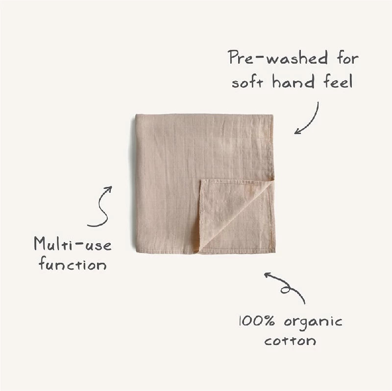 Mushie Swaddle Cognac
